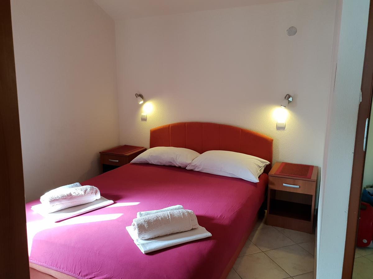 טיווט Apartments Klakor Ps מראה חיצוני תמונה